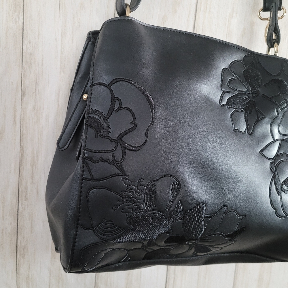 Nanette Lepore Black Floral Embroidered Convertible Crossbody Bag Faux Leather - Picture 4 of 16